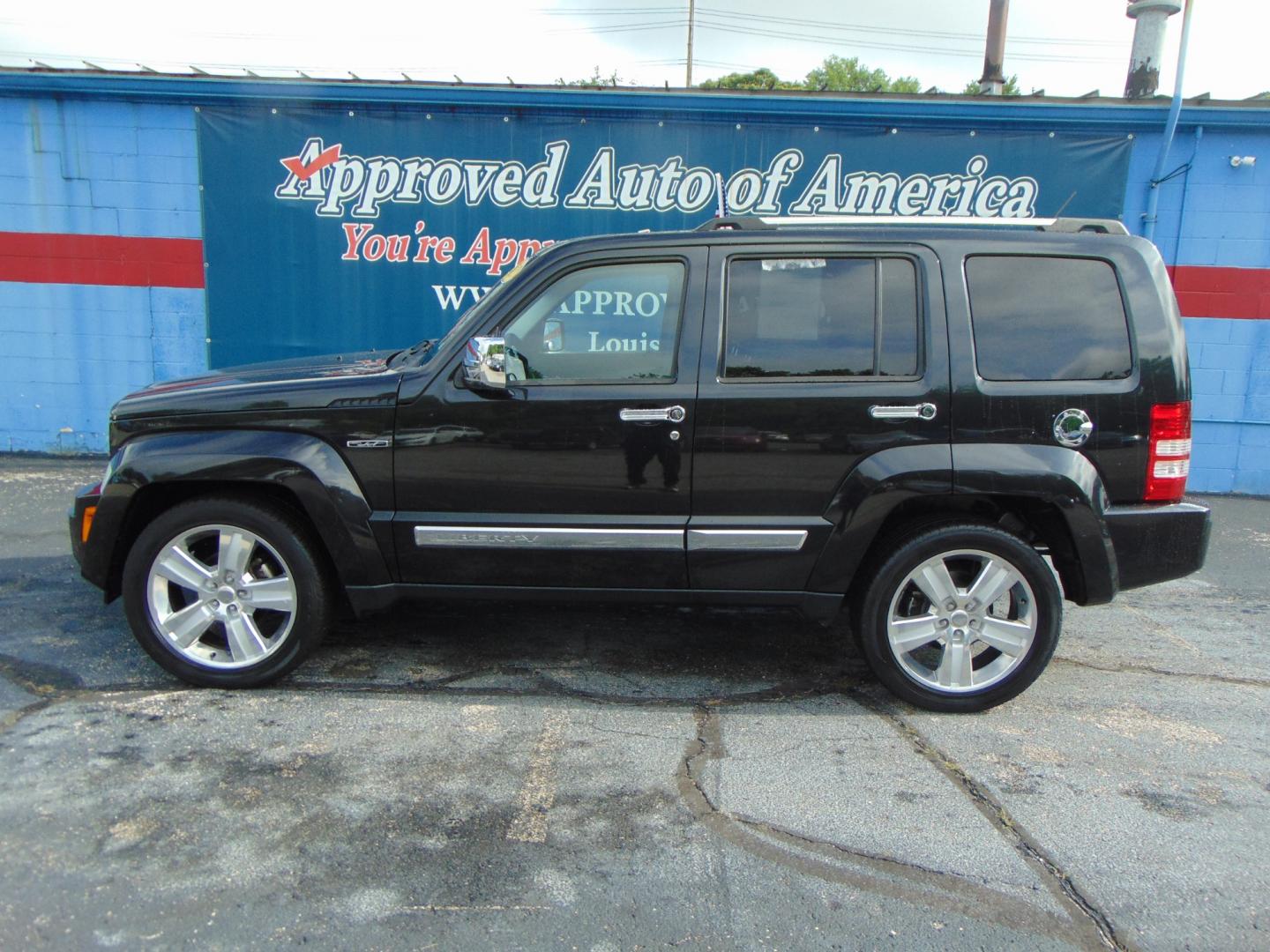 2012 Black Jeep Liberty (1C4PJMFK2CW) , located at 2105 Dixie Hwy, Louisville, KY, 40210, (502) 772-3333, 38.220932, -85.795441 - Photo#0